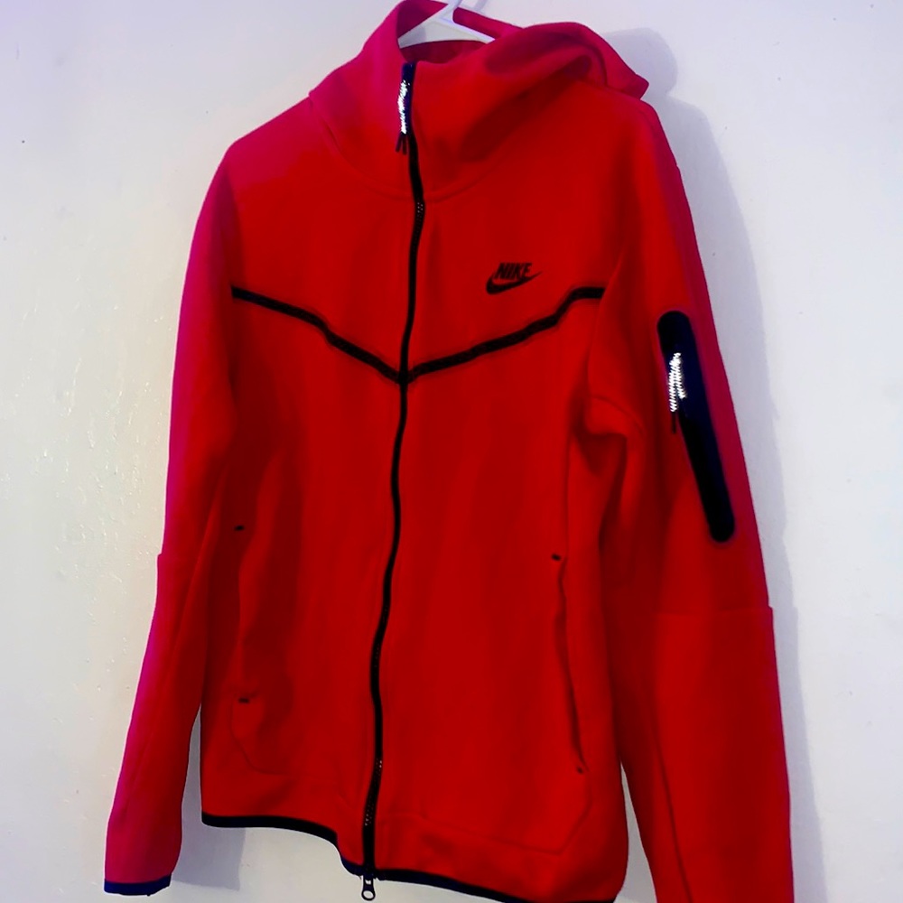 Cherry Red Nike Set